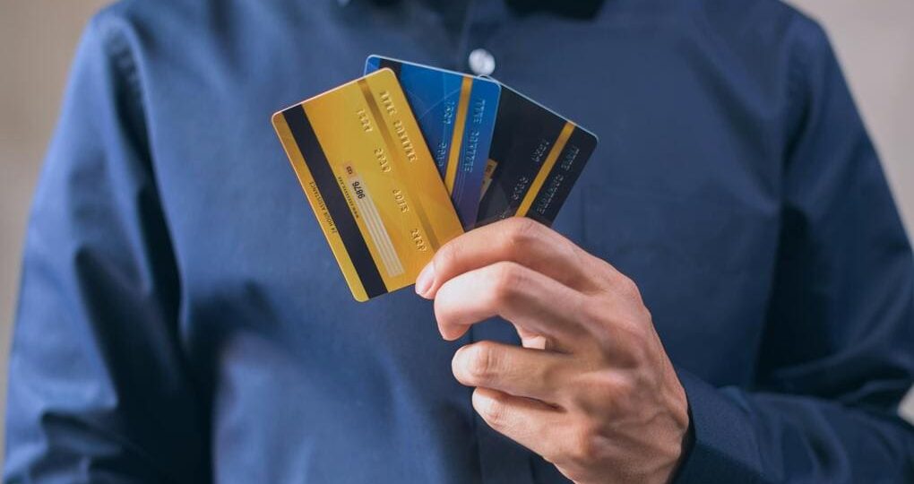 Guía completa para abrir una cuenta bancaria en Panamá si eres de
Costa Rica: proceso y requisitos